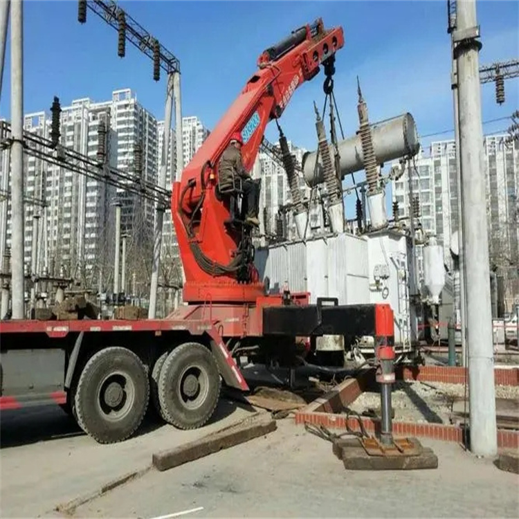 石棉就近吊车出租|工地厂房吊装设备租赁|24小时高效响应