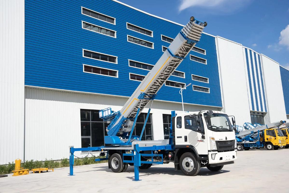 石棉小型云梯车上料车租赁多少钱