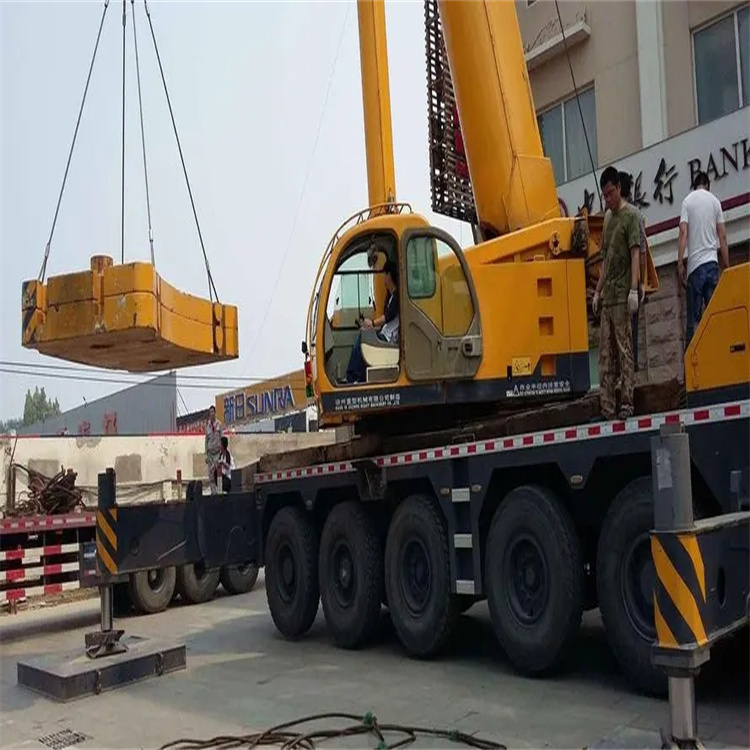 石棉当地吊车出租|机器吊装|75吨|工厂搬迁服务