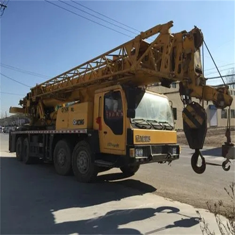 石棉哪里有专业吊车出租